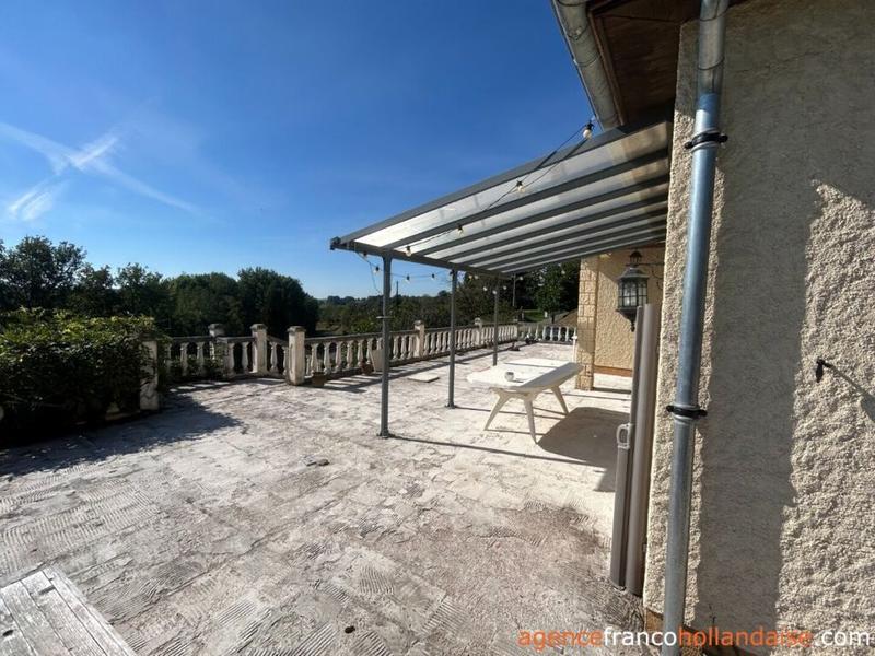 Maison - 101 m² - 6 pièces