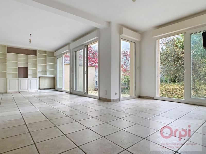 Maison - 145 m² - 6 pièces