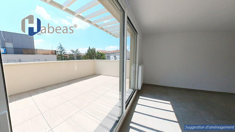 Appartement - 89 m² - 4 pièces