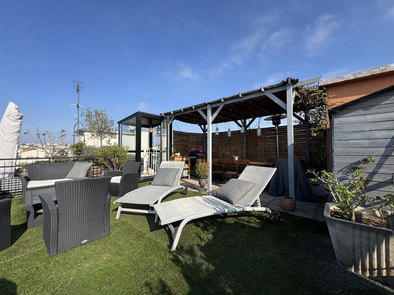 Appartement - 121 m² - 5 pièces