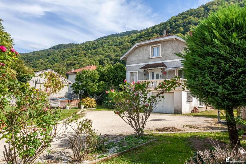 Maison - 118 m² - 5 pièces