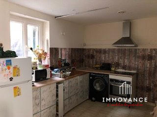 Maison - 200 m² - 10 pièces