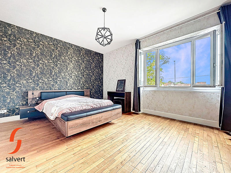 Maison - 141 m² - 6 pièces