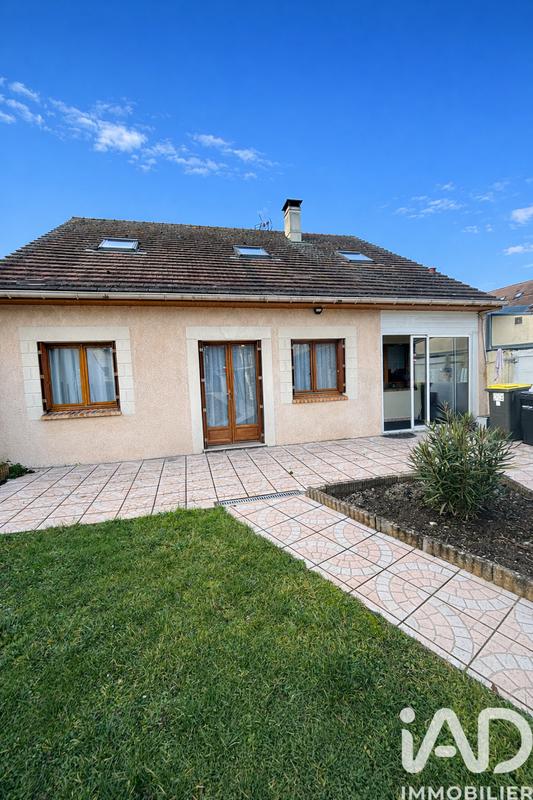 Maison - 149 m² - 7 pièces