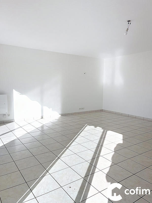 Maison - 111 m² - 4 pièces