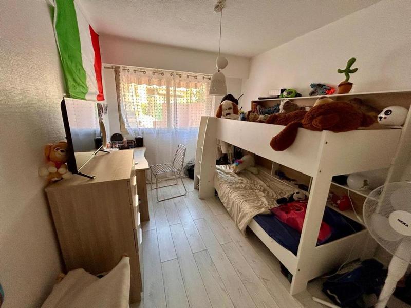 Appartement - 76 m² - 3 pièces