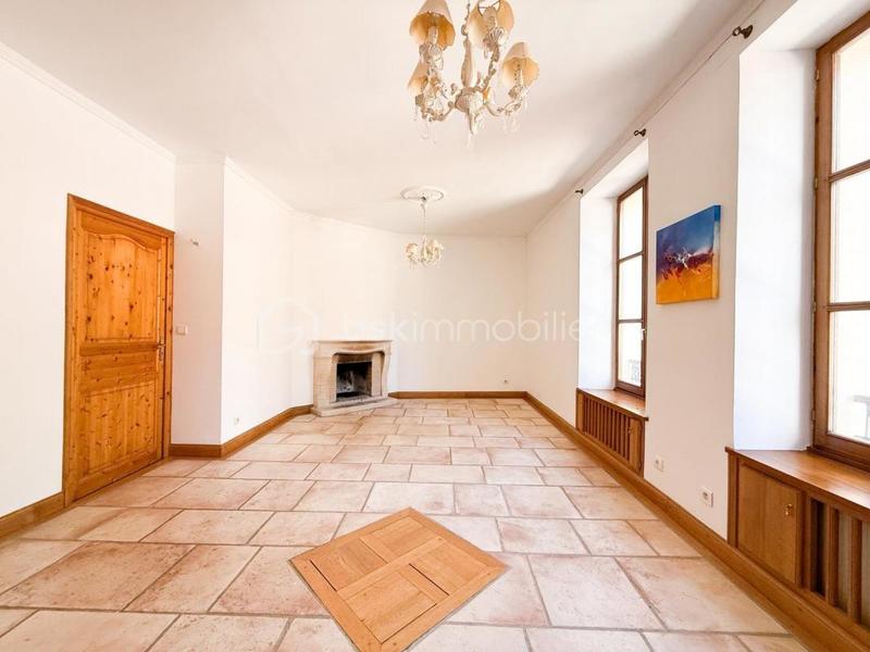 Maison de ville - 104 m² - 6 pièces