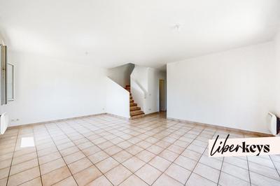 Maison - 82 m² - 4 pièces