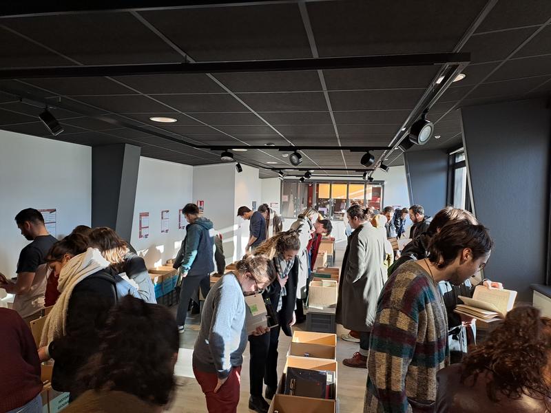 Braderie de livres aux Archives du Calvados