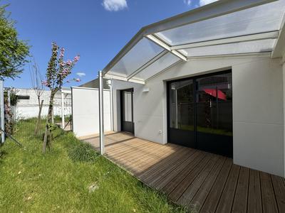 Maison contemporaine - 82 m² - 4 pièces