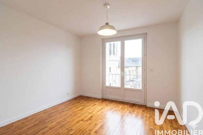 Appartement - 80 m² - 5 pièces