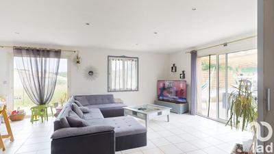 Maison - 167 m² - 8 pièces