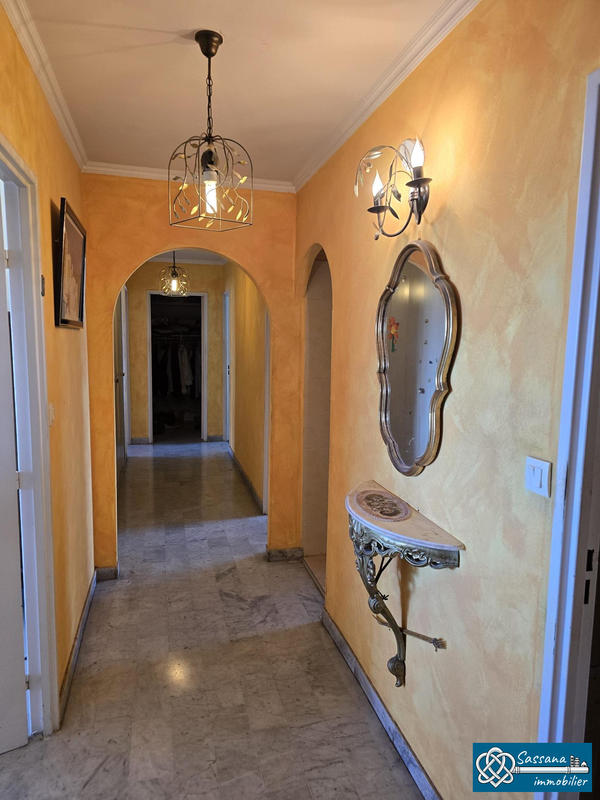 Appartement - 104 m² - 5 pièces