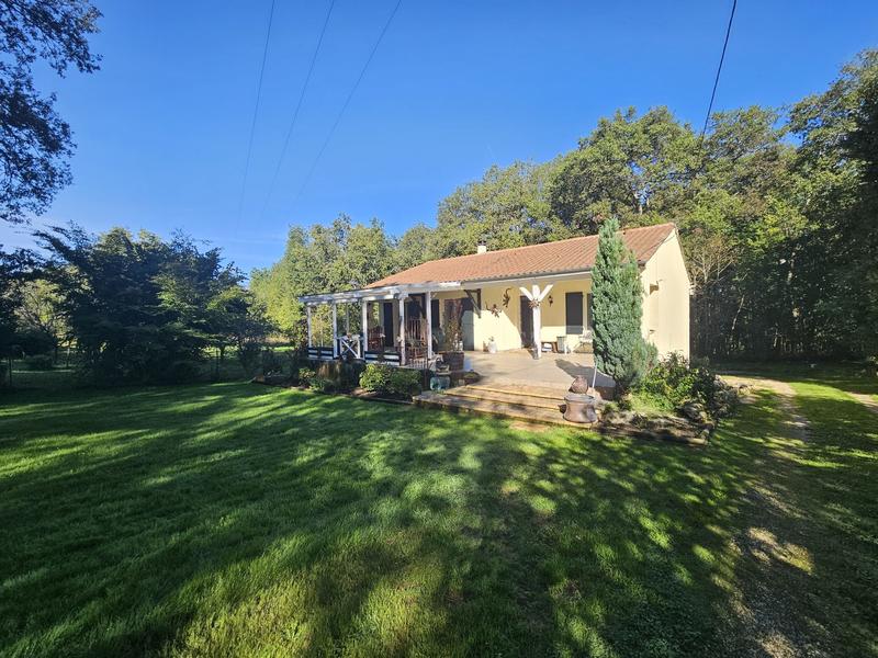 Maison - 85 m² - 4 pièces