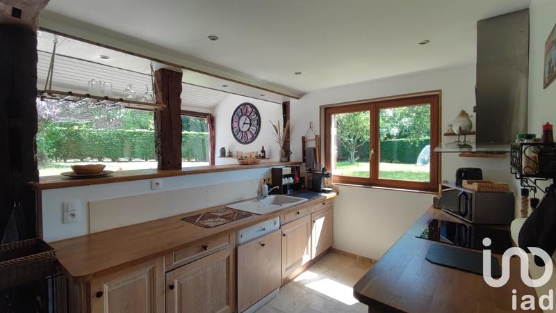 Maison - 230 m² - 13 pièces