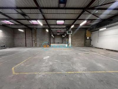 Local d'activité / Entrepôt - 1 730 m²