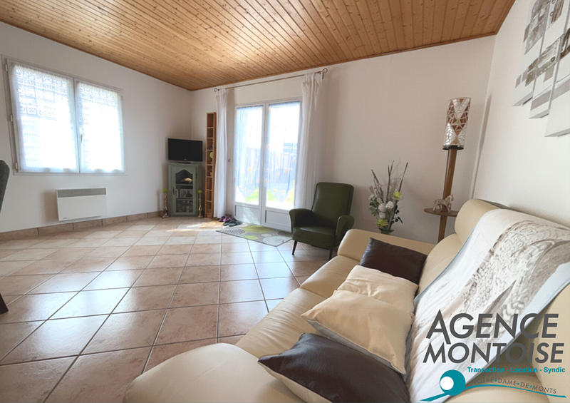 Maison - 95 m² - 4 pièces