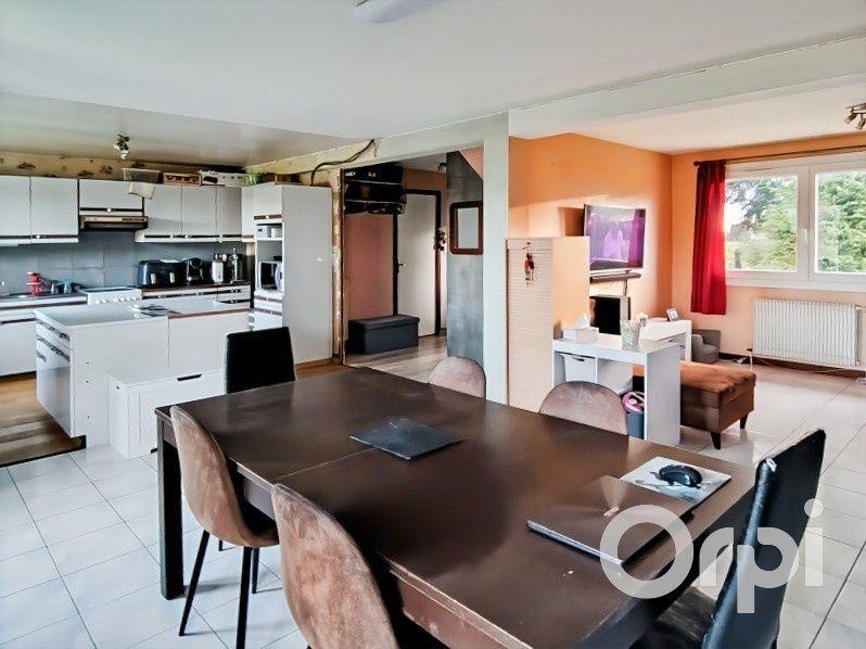 Maison - 82 m² - 4 pièces