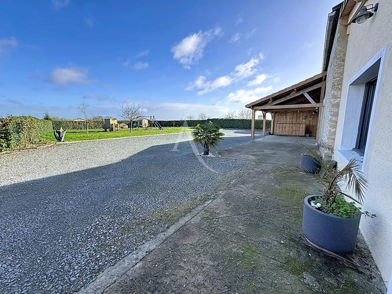 Maison - 173 m² - 7 pièces