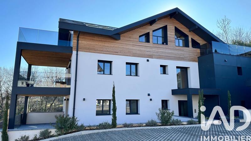 Appartement - 77 m² - 3 pièces