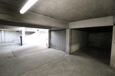 Parking / Garage - 13 m²