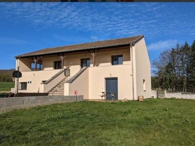 Maison - 216 m² - 7 pièces