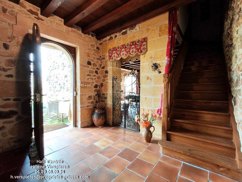 Maison - 181 m² - 8 pièces