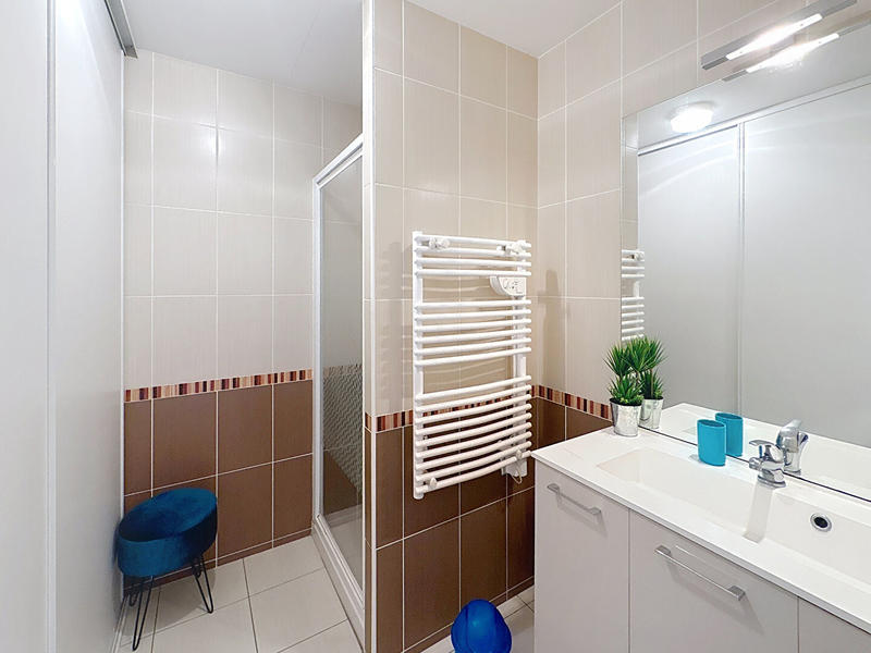 Maison - 80 m² - 5 pièces