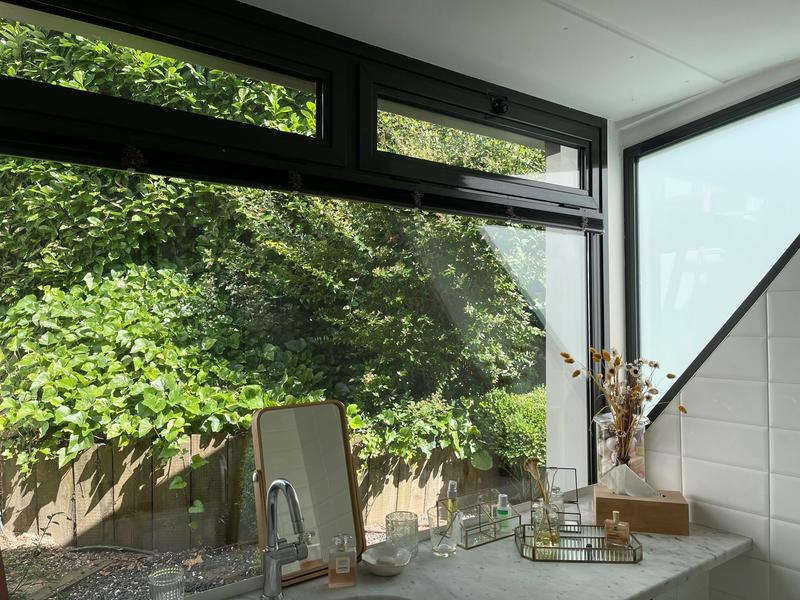 Maison - 260 m² - 7 pièces