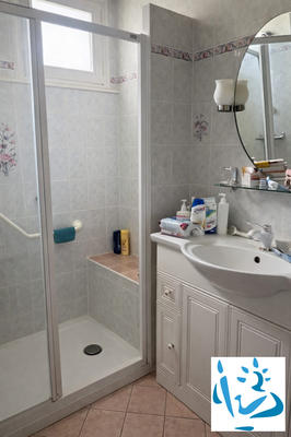 Maison - 81 m² - 5 pièces