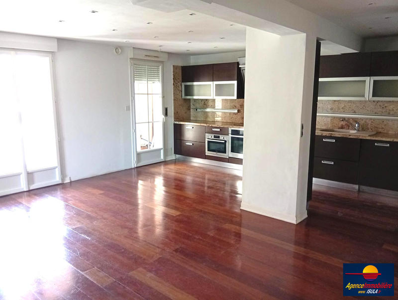 Appartement - 79 m² - 4 pièces