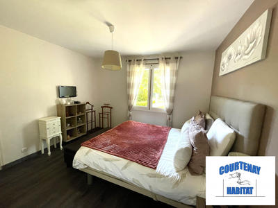 Maison - 177 m² - 9 pièces