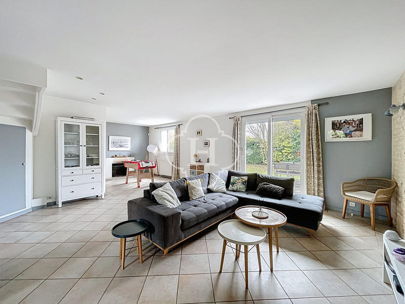 Maison - 145 m² - 7 pièces