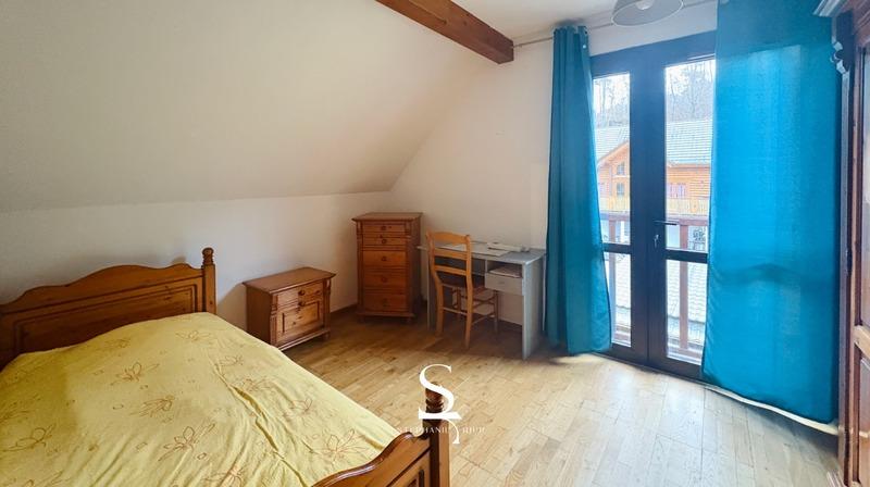 Maison - 141 m² - 6 pièces