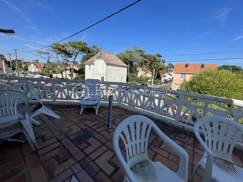 Immeuble - 348 m² - 11 pièces