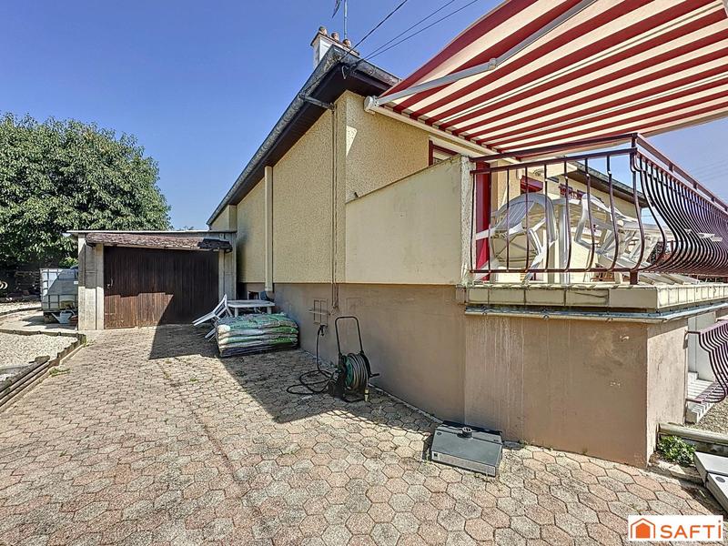 Maison - 104 m² - 6 pièces