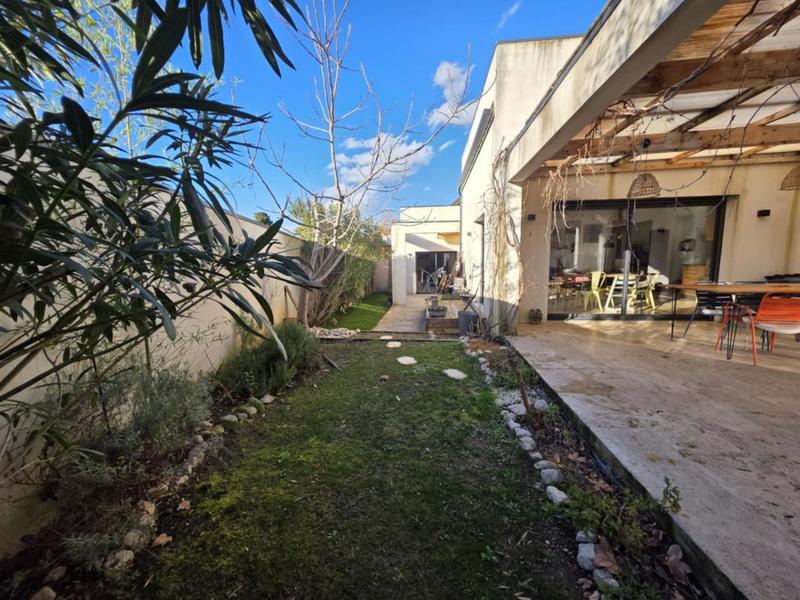 Maison - 106 m² - 4 pièces