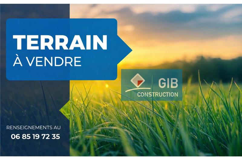 Terrain constructible - 1 100 m²