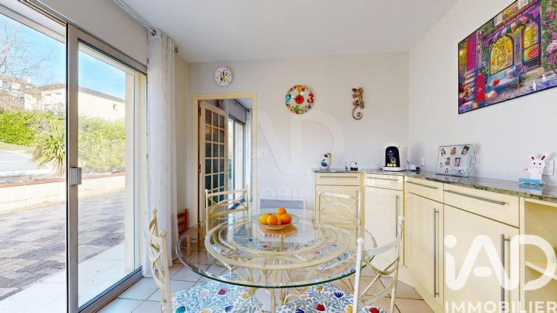 Maison - 171 m² - 6 pièces