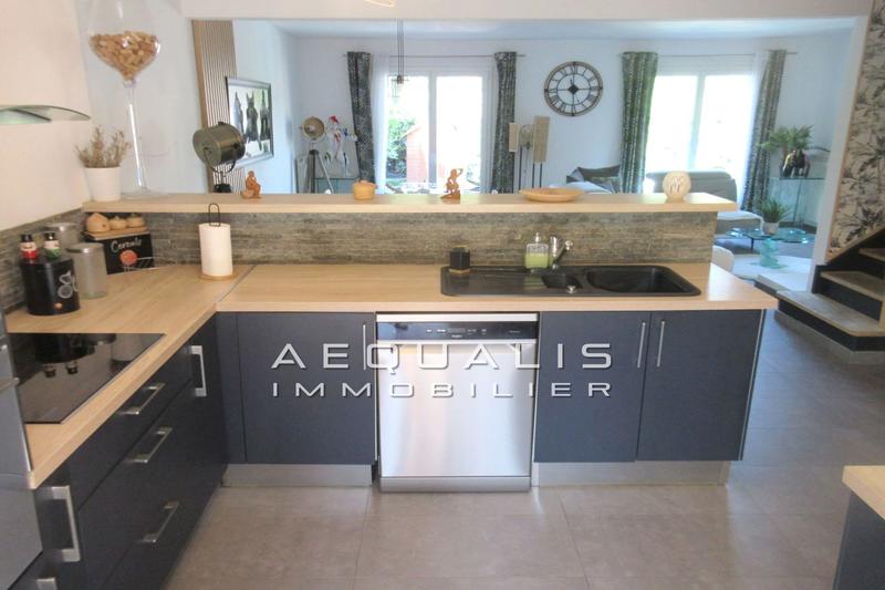 Maison - 104 m² - 4 pièces