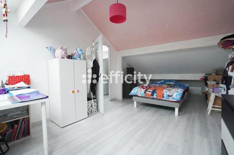 Pavillon - 125 m² - 5 pièces