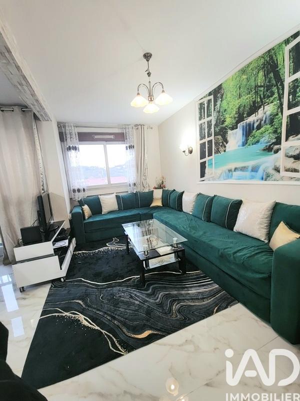 Appartement - 81 m² - 4 pièces