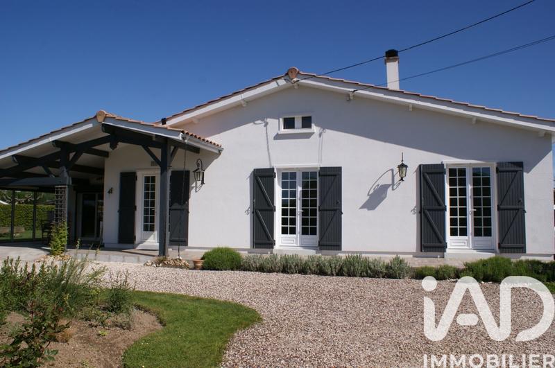 Maison - 96 m² - 4 pièces