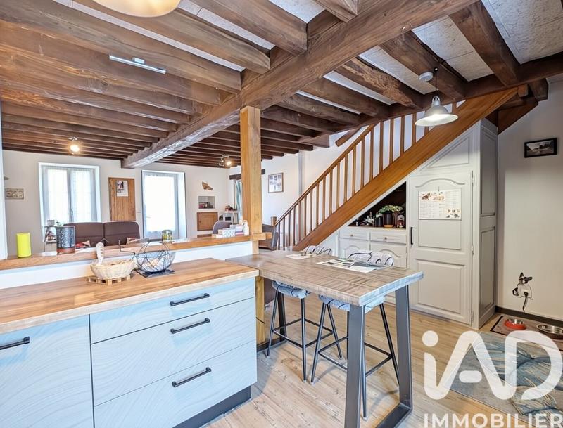 Maison - 185 m² - 8 pièces