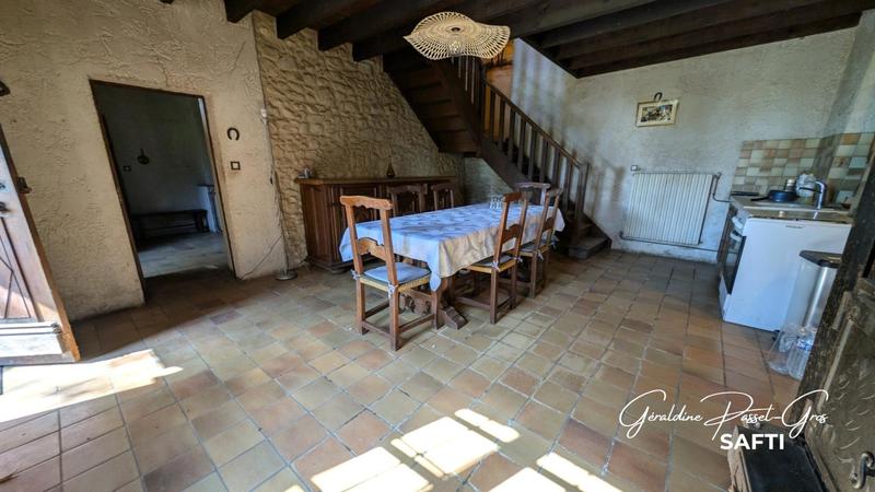 Maison - 177 m² - 6 pièces