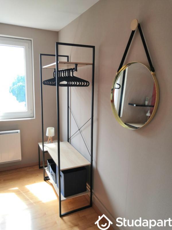 Chambre - 9 m² - 1 pièce