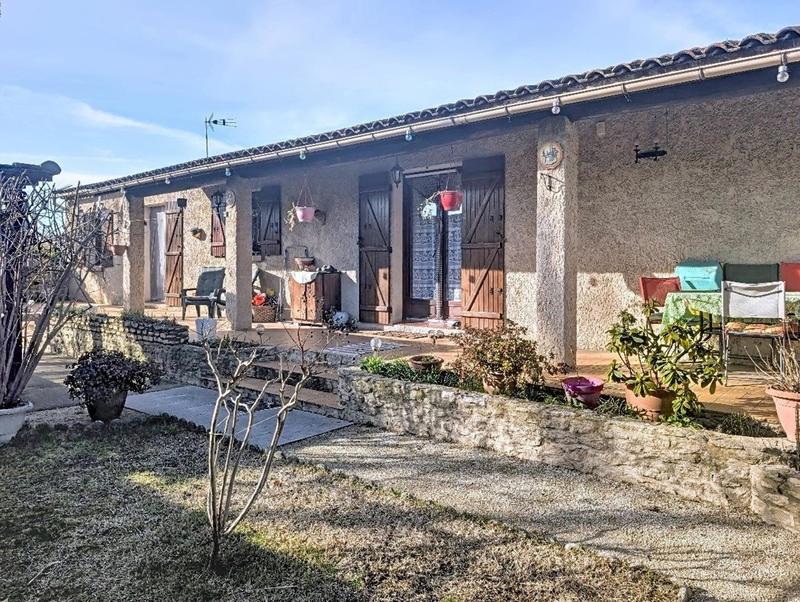 Maison - 110 m² - 5 pièces