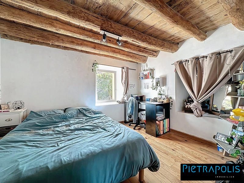 Maison - 278 m² - 6 pièces