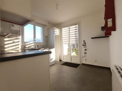 Appartement - 86 m² - 4 pièces