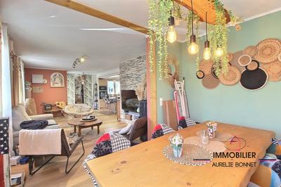 Maison - 125 m² - 7 pièces